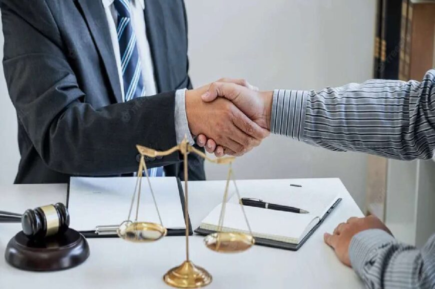 personal injury lawyer